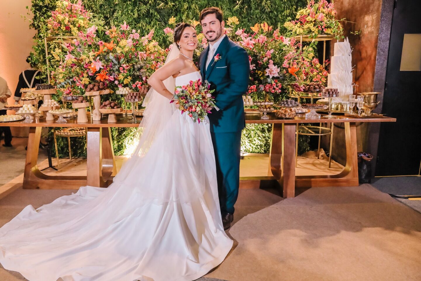 CAS. REBEKA E FERNANDO