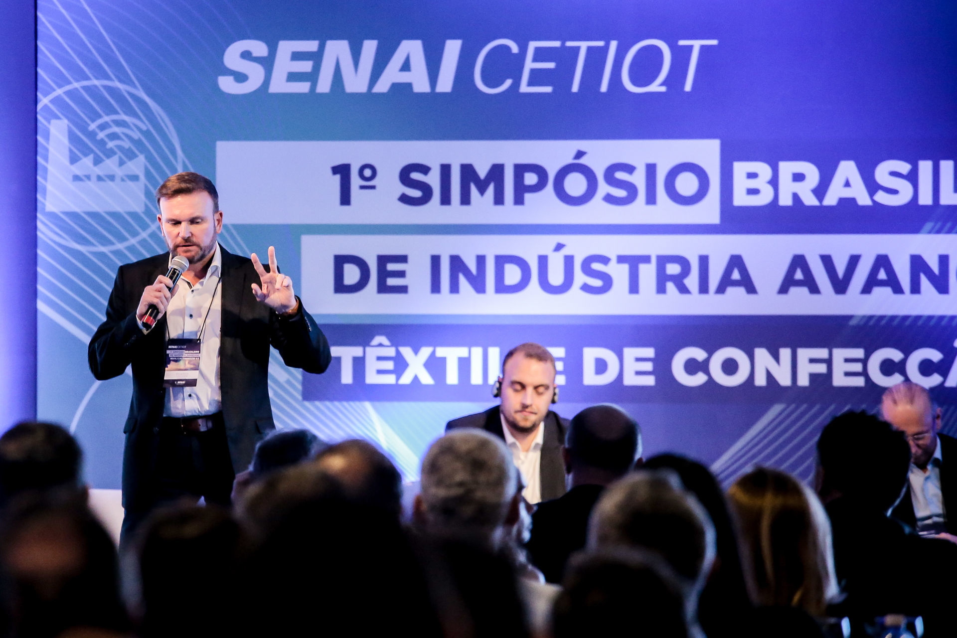 Foto 1º SIMPÓSIO BRASILEIRO DE INDÚSTRIA AVANÇADA TÊXTIL E DE CONFECÇÃO 4.0 - Imagem 23