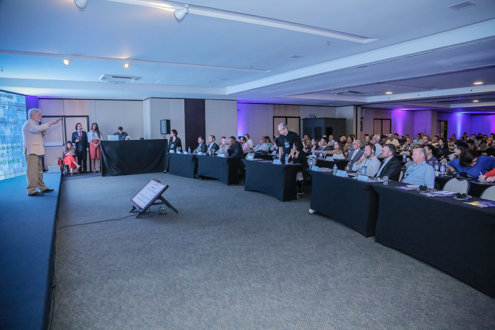 Foto 1º SIMPÓSIO BRASILEIRO DE INDÚSTRIA AVANÇADA TÊXTIL E DE CONFECÇÃO 4.0 - Imagem 36