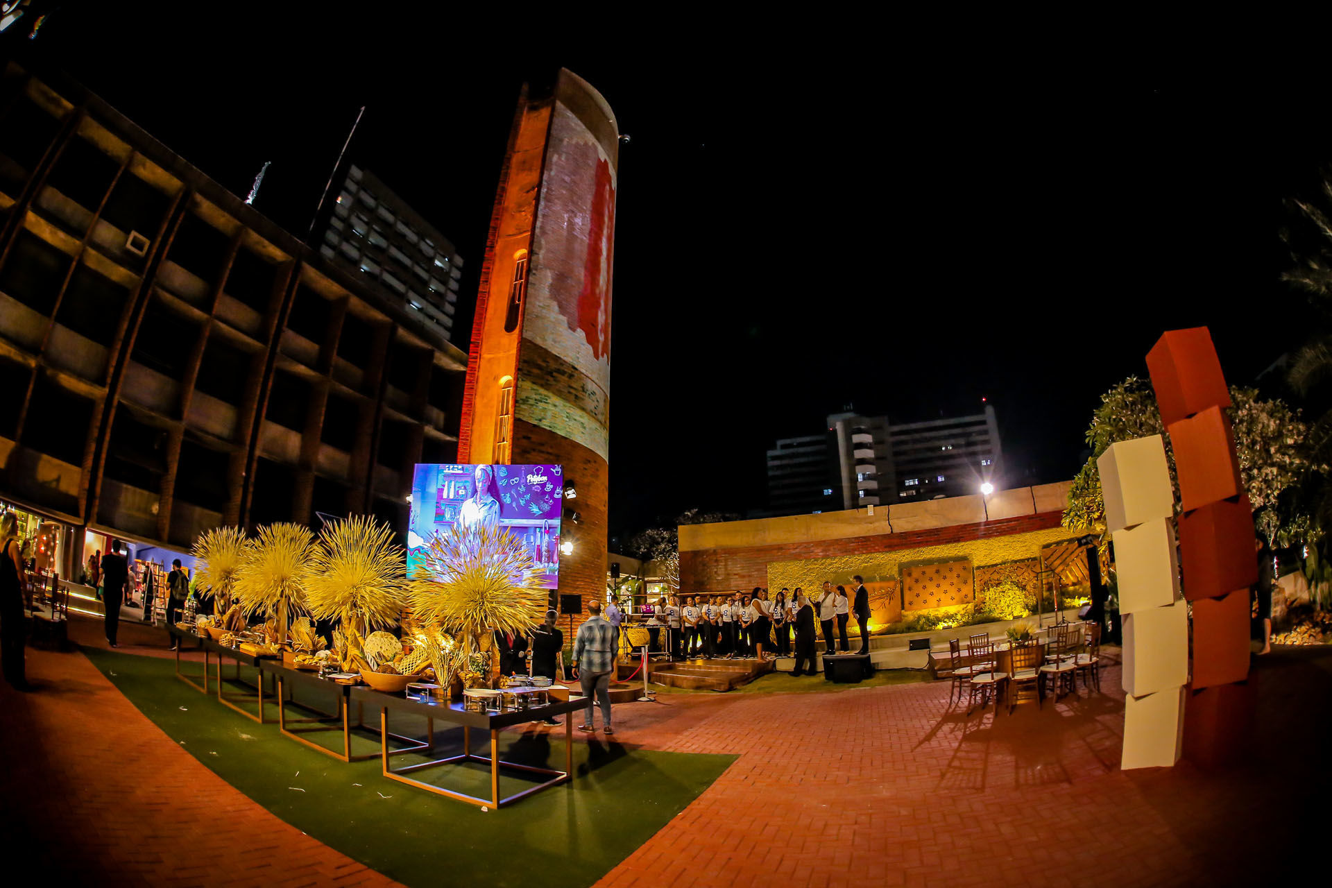 Foto 80 Anos do grupo J. Macedo - Imagem 0