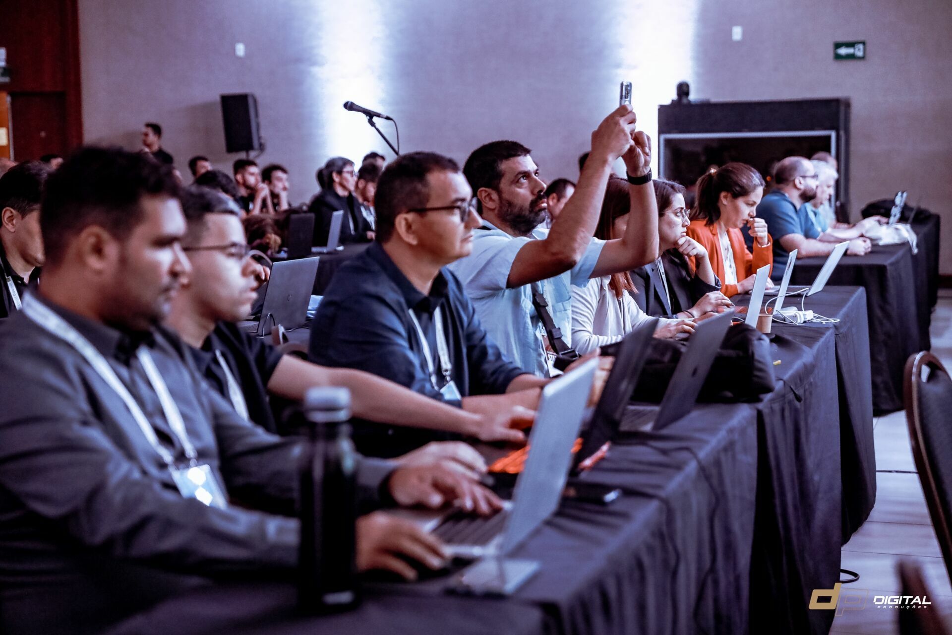 Foto  LACNIC 40 - Imagem 9